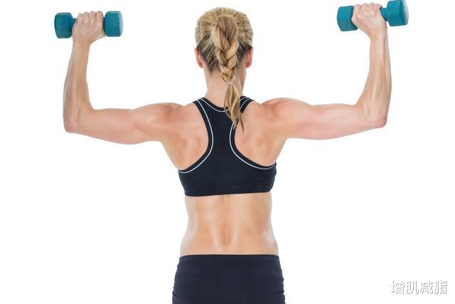 『有氧运动』减肥期间，坚持4个力量训练，提高身体代谢，减掉多余脂肪！