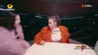 蓝盈莹|《浪姐》第二次公演：蓝盈莹因为一句歌词，被网友骂的狗血淋头