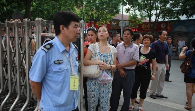 高职|高考已经落下帷幕,今年是上大学最容易的一年,考名校最难的一年