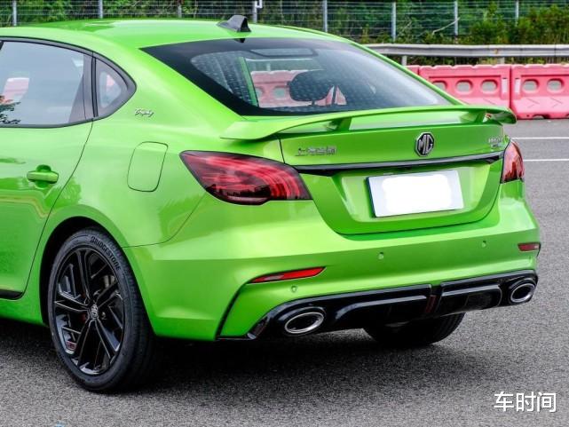 名爵6|有它在，思域不香了！跌至8.88万，颜值不输A级，1.5T爆181马力