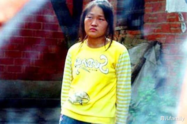 大学|14年前高考0分,在试卷写8000字反对高考的女孩,如今怎么样了?