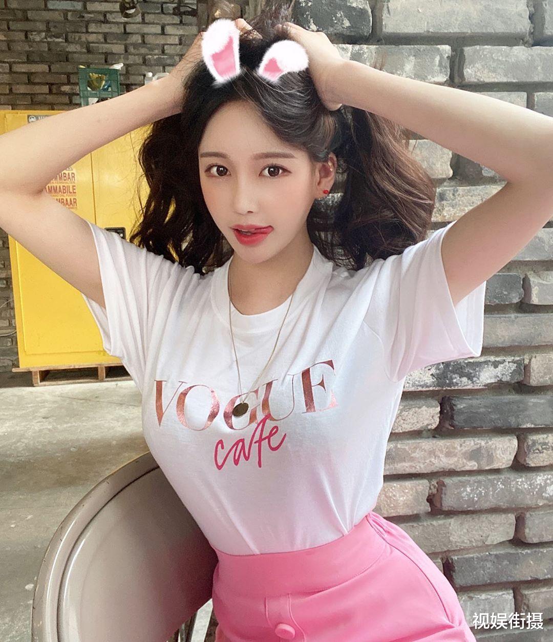 『穿衣搭配』扎“双马尾”的表妹加清新搭配，那个人能抵抗住这种可爱？