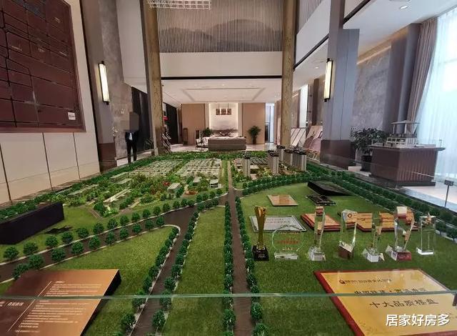 从＂爆款＂到＂爆冷＂，北湖经历了什么？