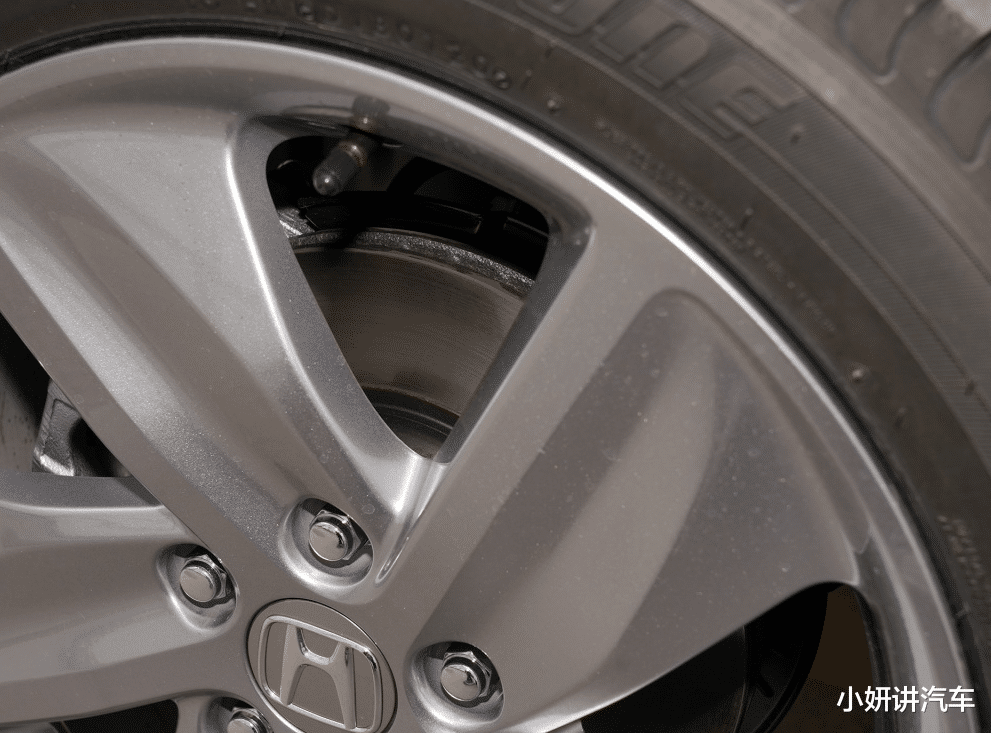 本田缤智|日系再添“小车王”！气势远胜大众探歌，国六标准+6AT，12.78万起