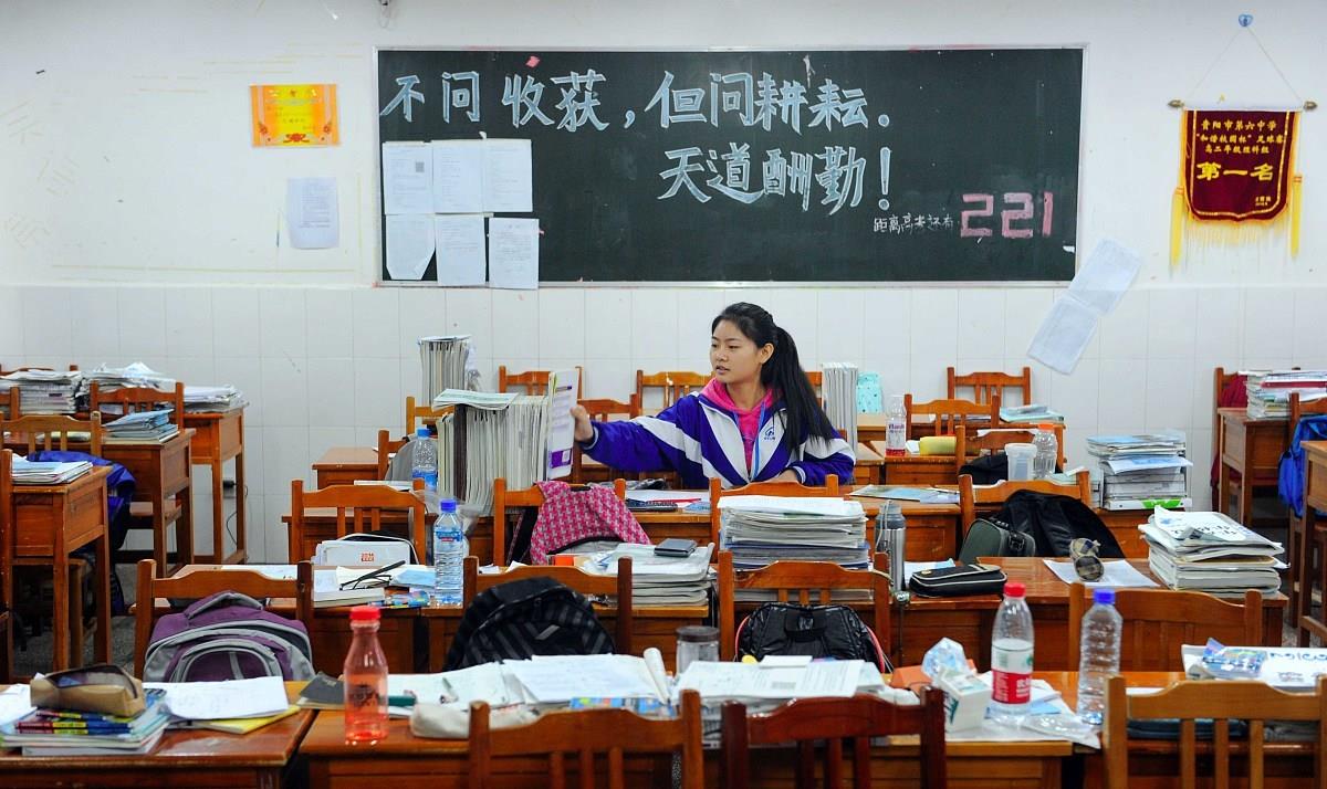 【作文】她从497分到高考613分，闯进重点大学，直言：坚持做好这4点