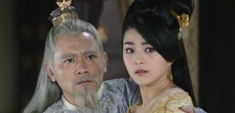 『露兰春』唐玄宗日夜宠溺杨贵妃11年，为何没有生下孩子？