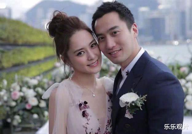 「唐艺昕」阿娇离婚原因曝光：双方私下各玩各的，早已失去了感情基础