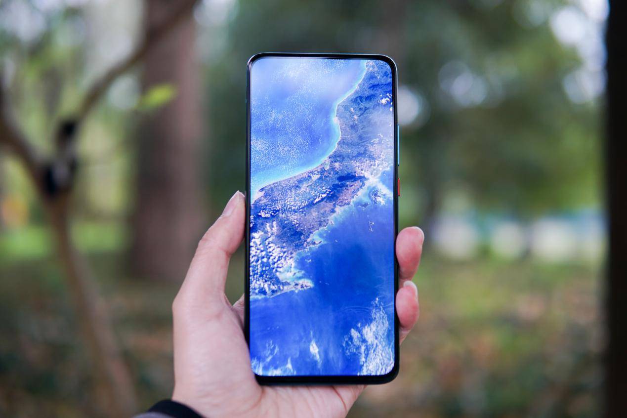 高通骁龙|看的“肉疼”，骁龙865机型跌至2K价位，网友：幸福来得好突然