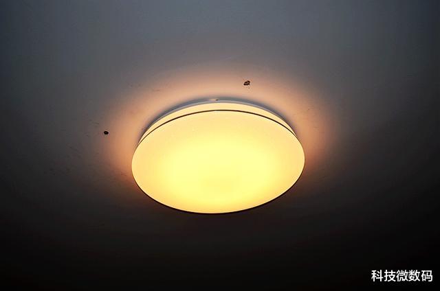 产品经理|华为生态链产品，达伦智能吸顶灯，让你躺在床上就能看到星空璀璨