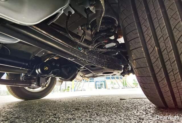 动力|顶配售价不到16万元的MPV，居然敢称“宽适商务舱”