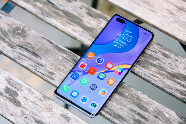 华为Nova|华为Nova8遭曝光，华为Nova系列或要重磅反击！