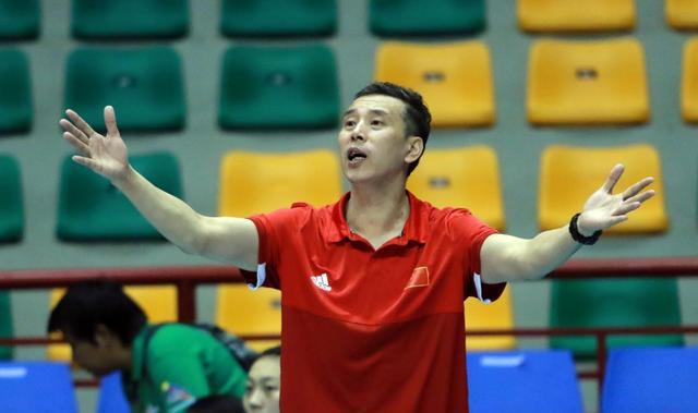 女排：郎平将卸任！女排主帅四大热门人选，“五朝元老”成黑马