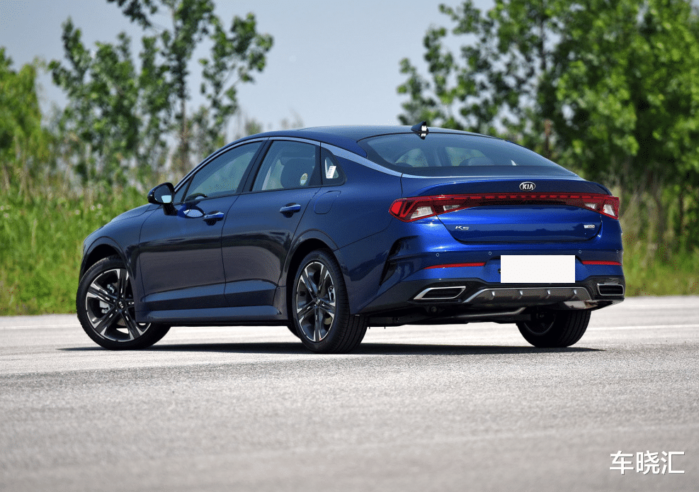 「本田雅阁」这才是年轻人的最爱，回头率不输奥迪A7，售价却比雅阁还厚道