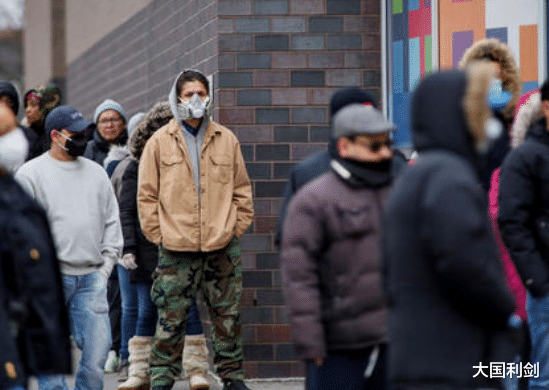 美国▲美国经济损失惨重，白宫经济顾问急了，竟想出了这么一个“损招”