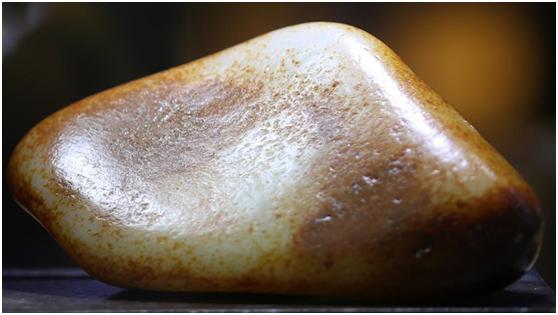 |和田玉真假毛孔特征