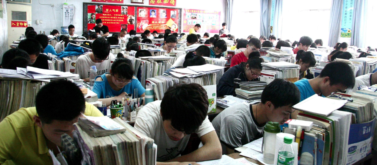 大学|国内这所大学，曾经600分不一定考上，如今降到400分招生难！