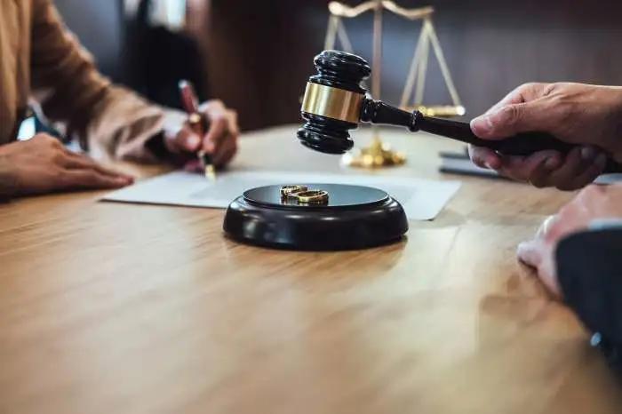 「龙虾」深圳突现离婚潮，真相没那么简单