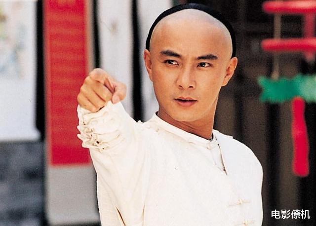 方世玉■少年方世玉剧组:“方德”落魄卖烧饼,大反派“白眉道人”已离世