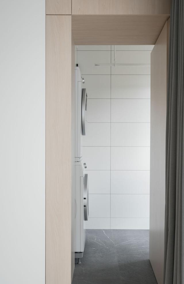 电视背景墙|她115㎡新家意外圈粉，全屋干净整洁，日式收纳尤为亮眼