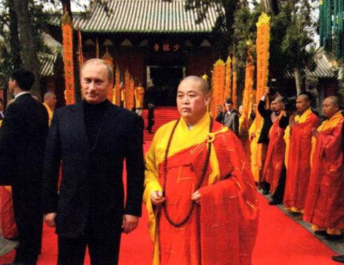 琥珀|释永信的佛珠有多珍贵？8串都是世间孤品，一串可换北京一套房