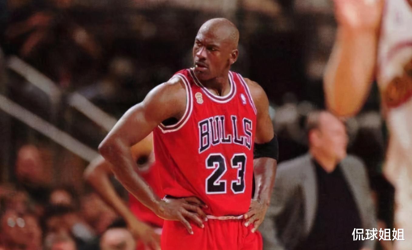 科比·布莱恩特|乔丹6次总决赛砍下1176分，科比7次砍下937分，老詹数据如何？