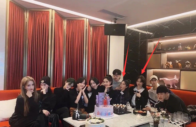 孟美岐|有一种人脉叫孟美岐,生日会上惊现5个人气组合,看清脸,都是老熟人!