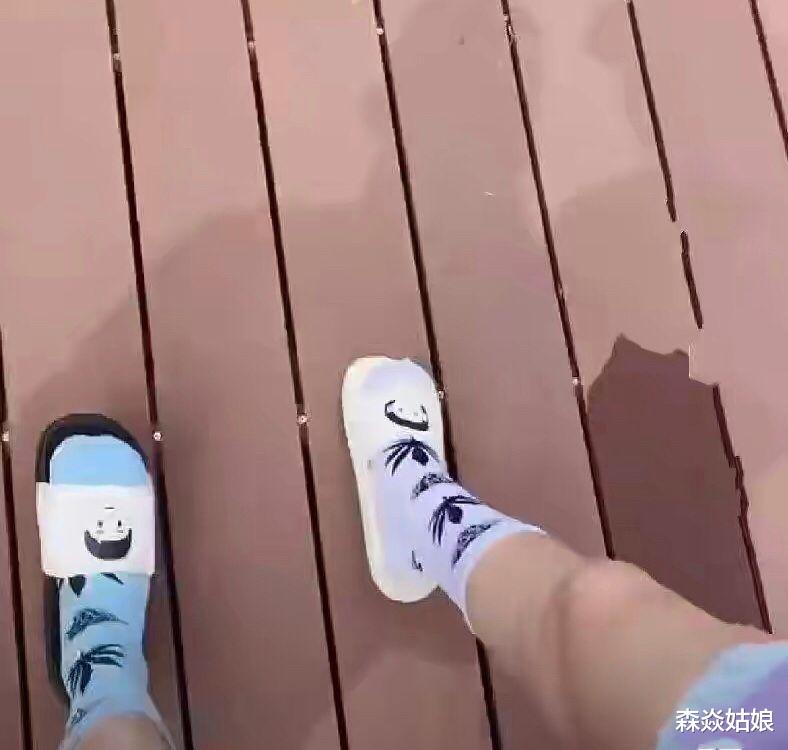 张馨予|张馨予苦求何捷出镜秀恩爱：幸福婚姻背后，尽是你看不起的作