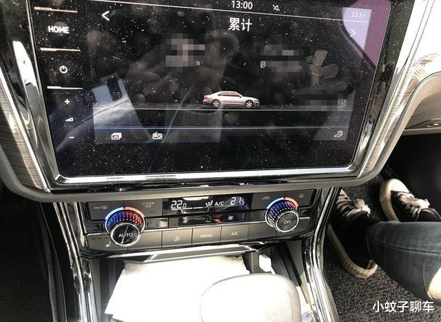 『大众汽车』38岁大叔提大众辉昂低配版，底盘质感不比A6L差，这价格咋样？
