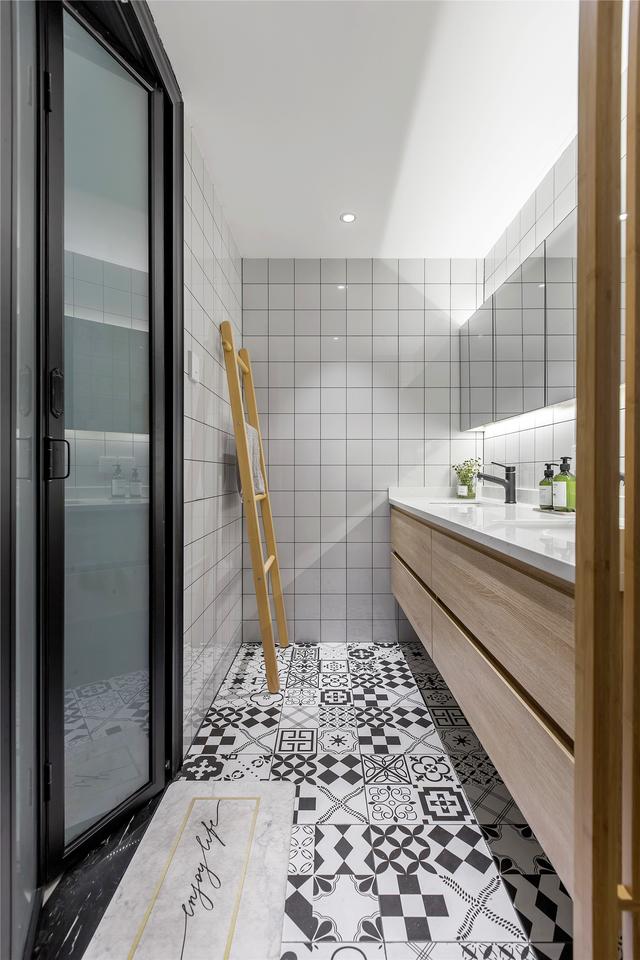 |小两口92㎡精装房改造，干净清爽北欧风，装修虽不豪华，却把我迷住了