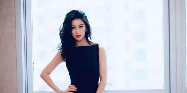 朱珠|她是中国最美面孔,力压范冰冰和刘亦菲,迷倒闻名全球的花花公子