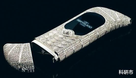 |过眼瘾!全球最贵手机盘点,Mate 30 RS保时捷设计靠边站