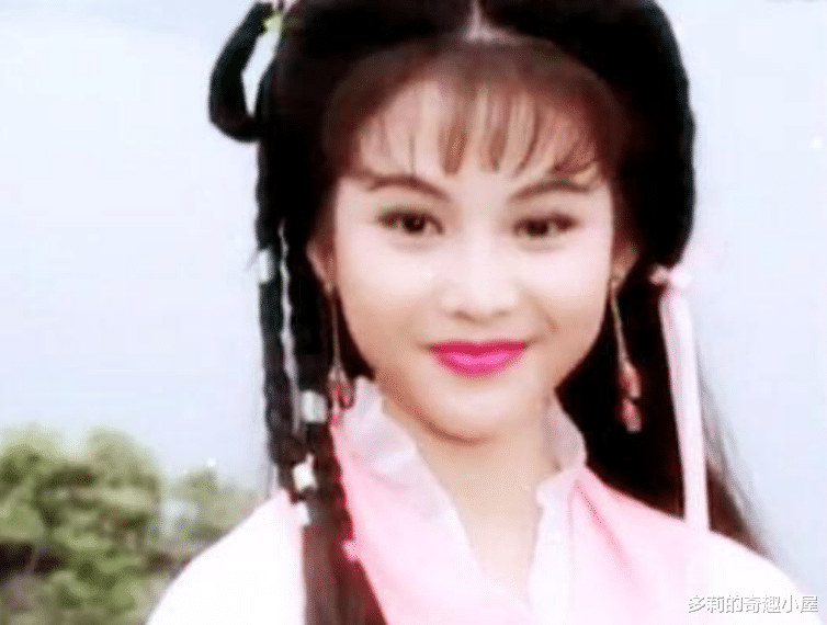 [杨幂]蔡少芬的19岁，杨幂的19岁，林心如的19岁，统统败给了美若天仙的她