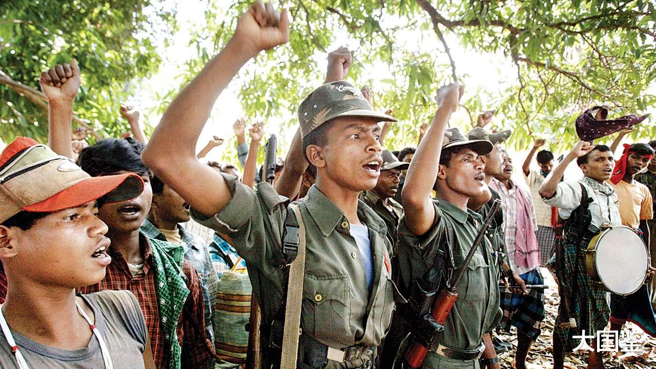 印度|印度头号叛军遭重创，传奇女指挥官缴枪投降，印军：重大胜利！