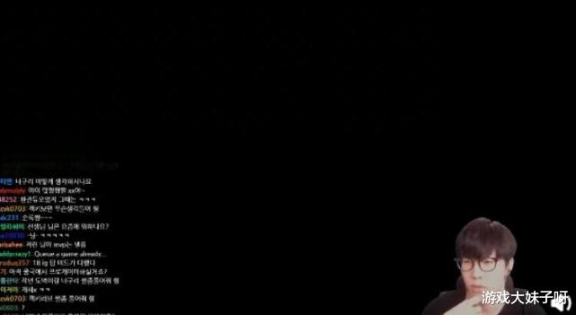 theshy|Theshy直播时吐露心声，LPL没人和自己交朋友，只为一人留到现在