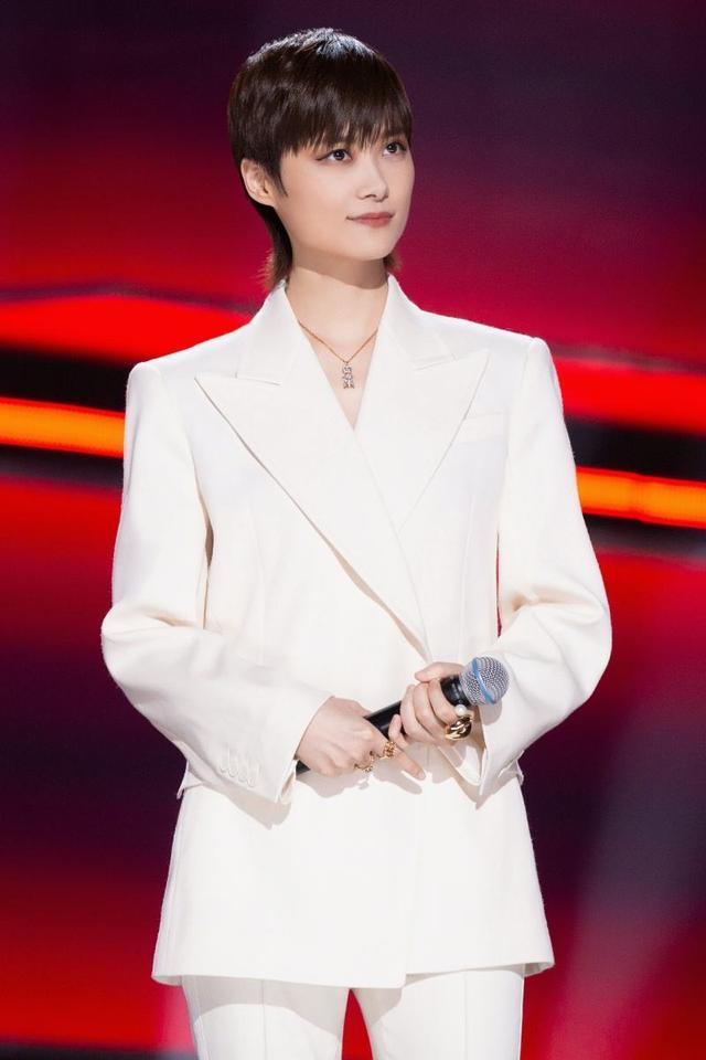 李健|《好声音》状况百出,华少被人顶替,李健拒绝换位置