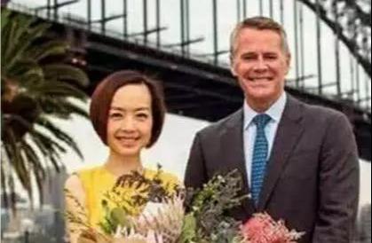 巩俐|1999年鲁豫怀孕6个月，洋老公打电话：我找到真爱了，我们离婚吧