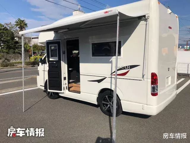 新款豐田海獅房車，2.7L+自動擋住4人，沙發和傢裡一樣舒服-圖3