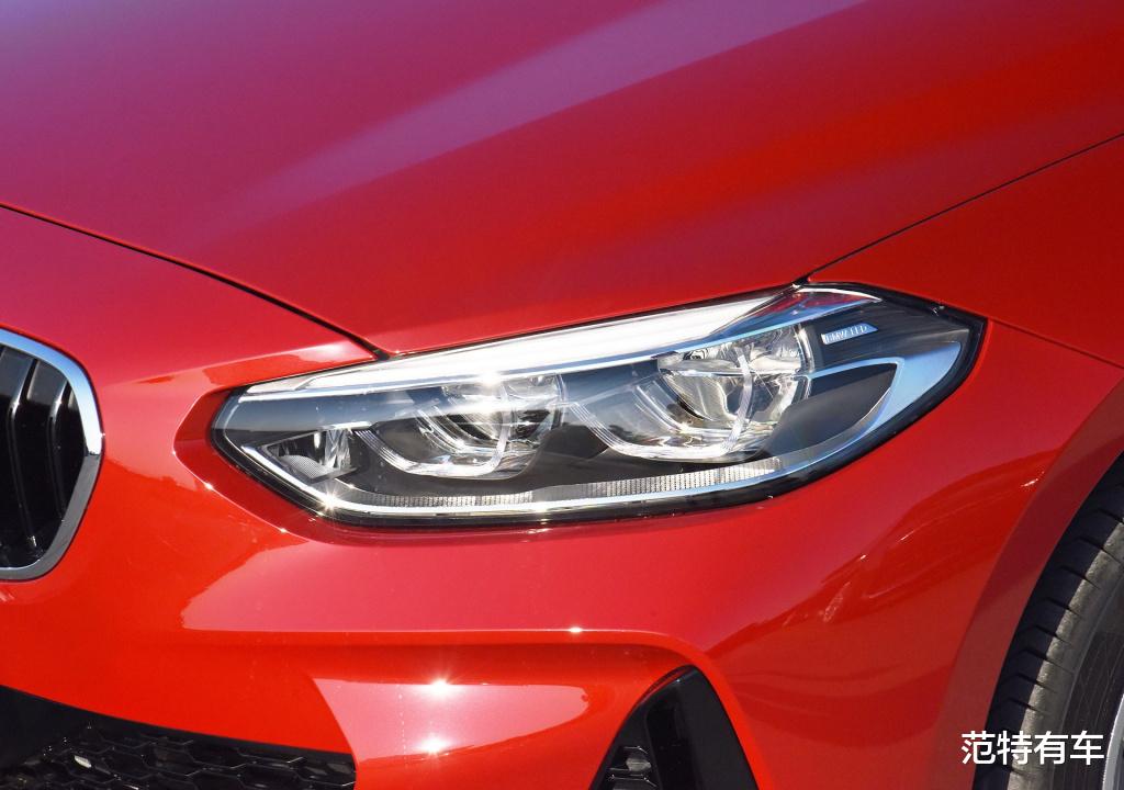 宝马1系|又降了,跌至14.8万,开在路上,光看车标就比迈腾有面子