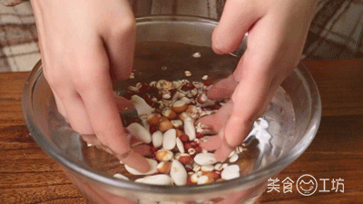 「疾病」湿热天用这花炖一炖，祛湿又养颜