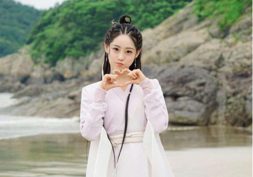 「祝绪丹」祝绪丹暂定《三生三世白暮泪》女主，资源无限好，为啥就是不火？