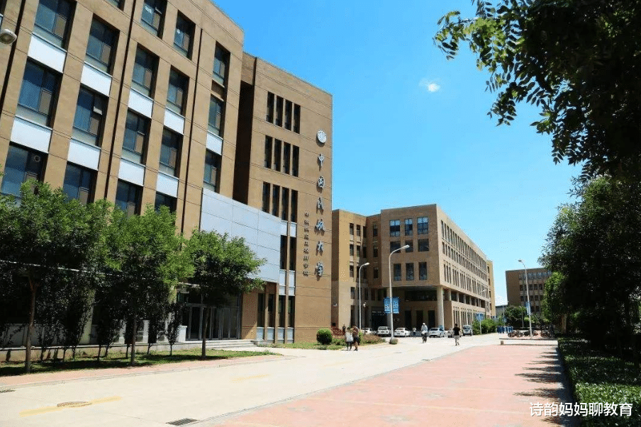 高校|适合中等生的4所“双非”高校，实力强口碑好，2021级考生可参考