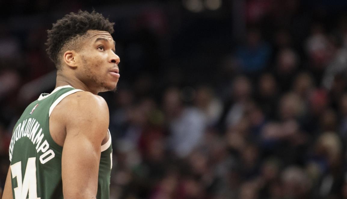 湖人队|3-0,1-0!恭喜热火,恭喜火箭,雄鹿湖人双双爆冷,詹姆斯真的老了