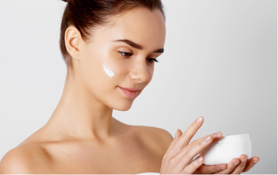 护肤■护肤小常识助你养成娇嫩“水光肌”