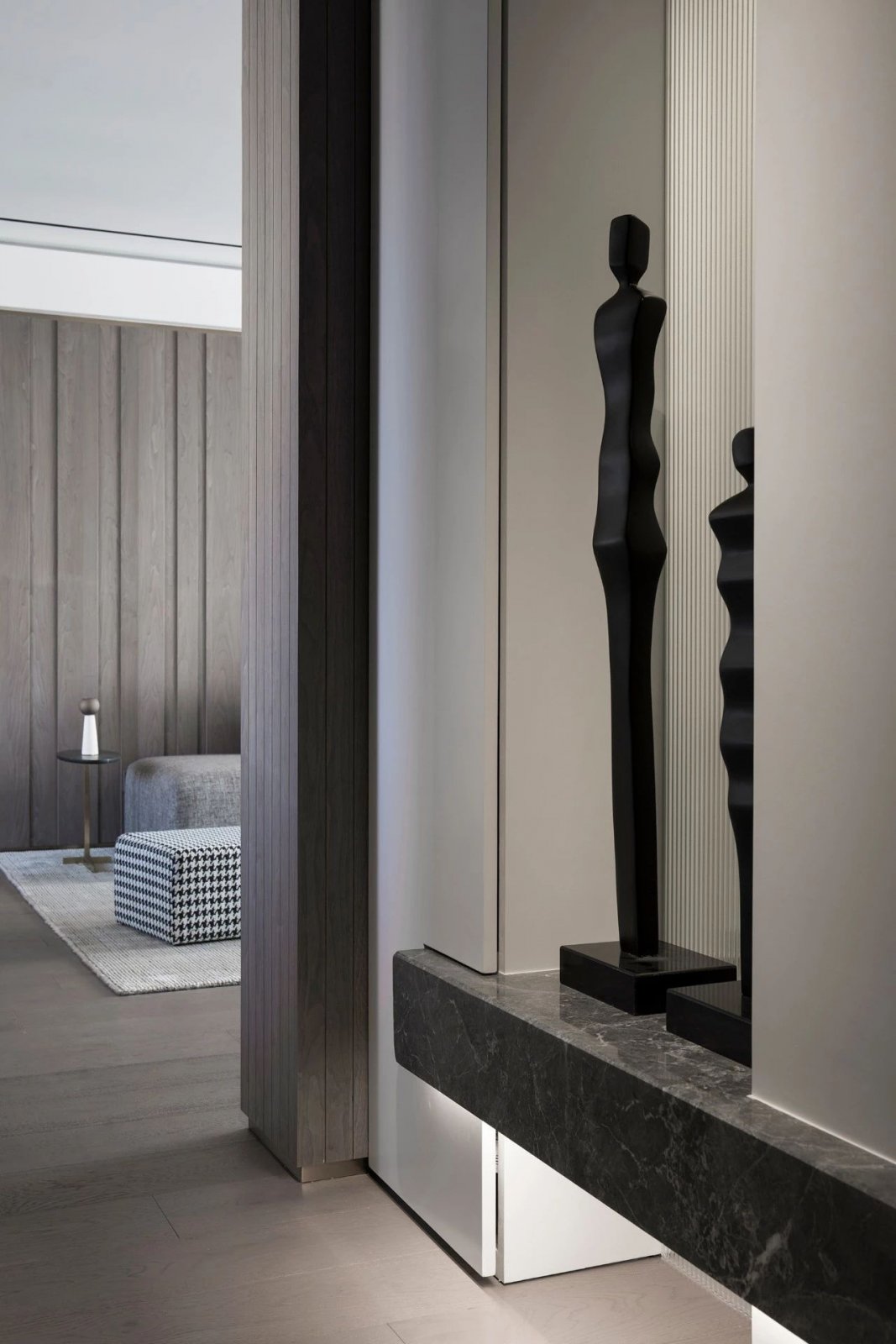 【】轻奢的生活氛围，质朴自然的现代设计。