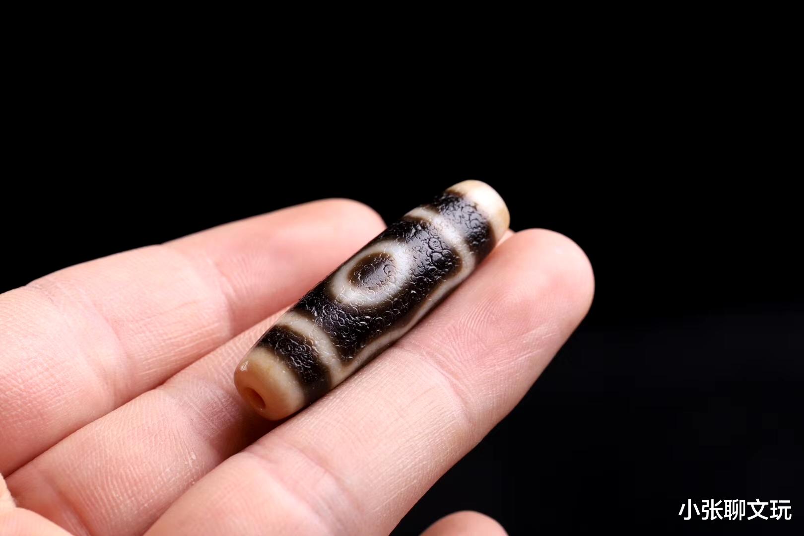 文玩|一眼看上去很值钱，仔细看才知道是假货的文玩手串有哪些？