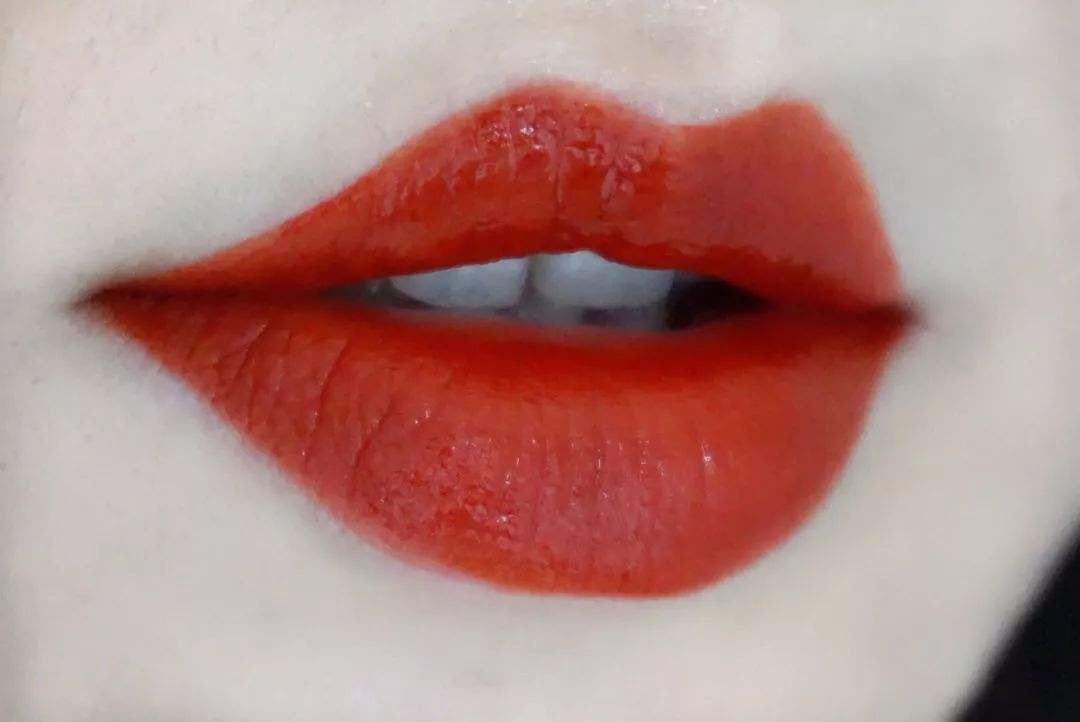 口红■3支春夏“断货”口红，TF显白，小辣椒时髦，一支没有就落伍了