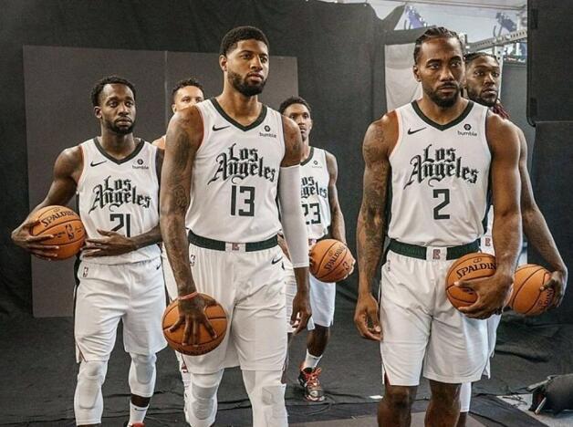 快船队|1天3消息！冠军主帅执意离队，又一位猛将索要大合同，快船完了！