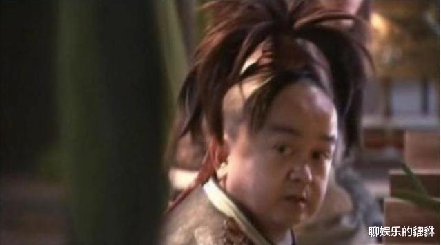 张伸|中国第一矮人:身高1米娶小18岁娇妻,如今无戏可拍妻子离去