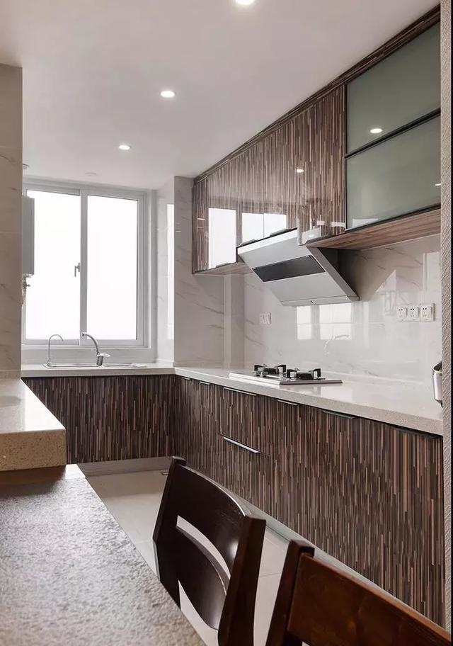 『』5平米厨房的设计要点，面积不大更是要好好设计，好用到哭