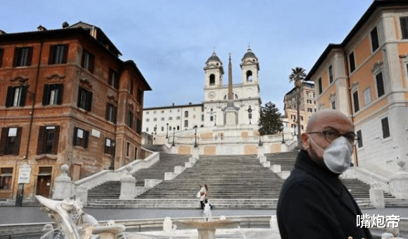 『意大利队』每309人感染一个，意甲凌晨3点官宣大胆决定，网友：经济大于生命